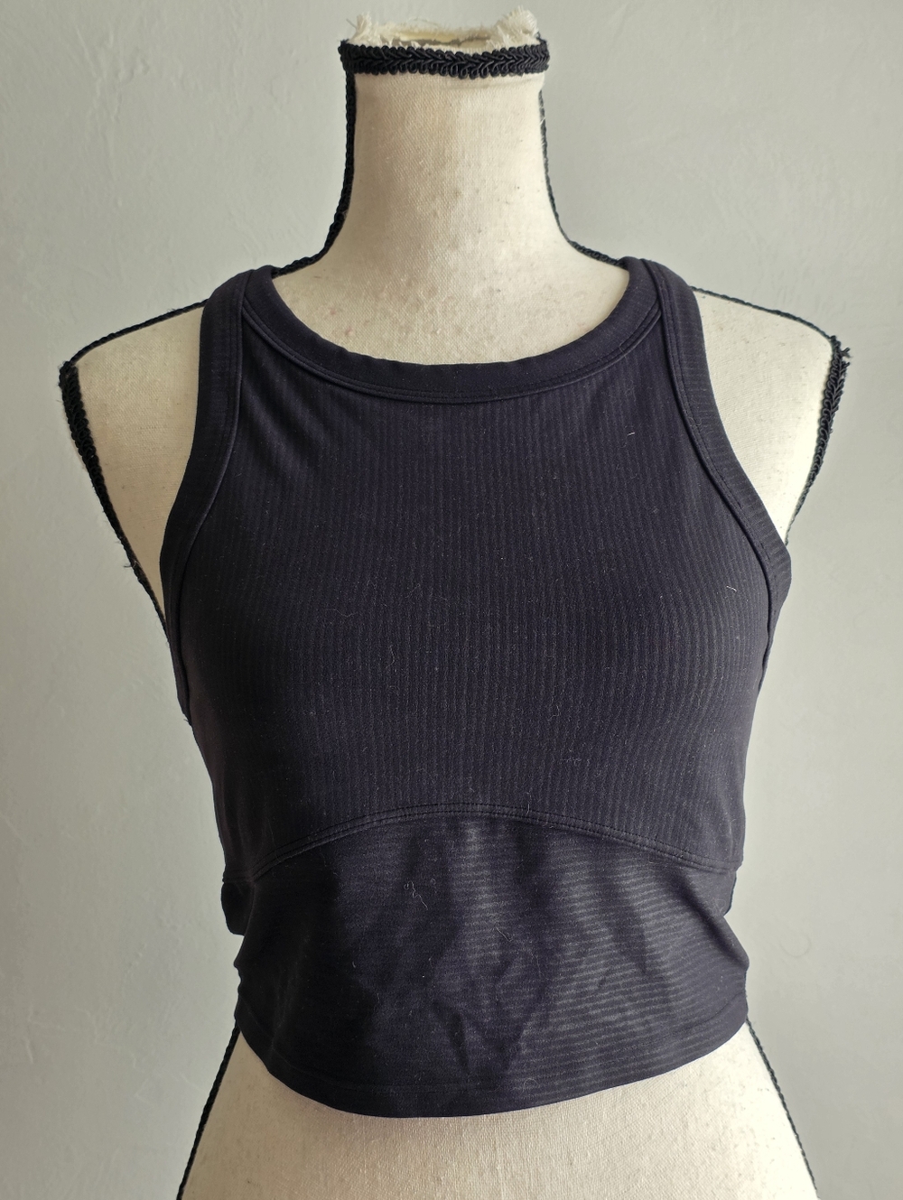Lululemon Blissful Bend Tank Top - Size 6 - Distressed Stripe Black